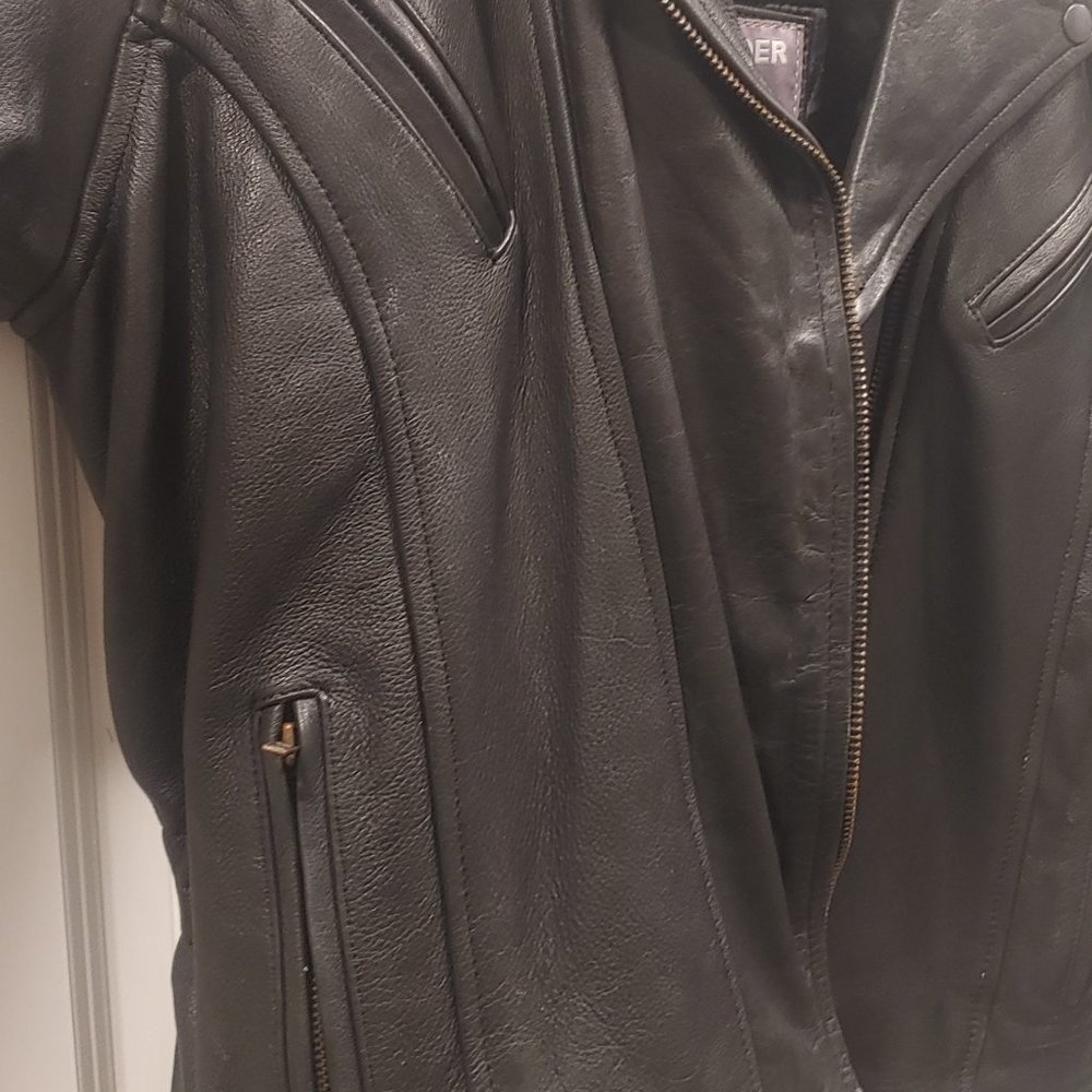 Motorcycle Jacket - Picture 3 of 8
